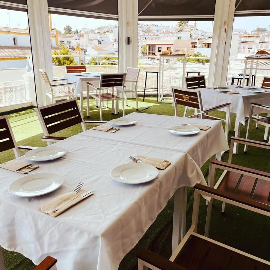 Novo Apartahotel & Restaurante ラス・カベサス・デ・サン・ファン エクステリア 写真
